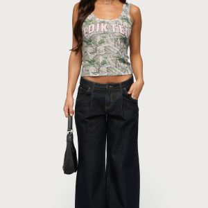 Pleated Low Rise Wide Leg Jeans